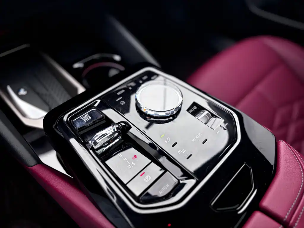 BMW 5 Series — фото 19