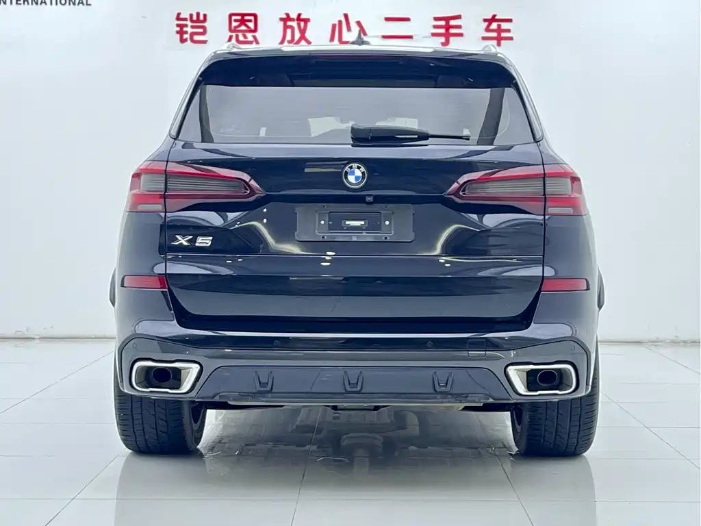 BMW X5 — фото 24