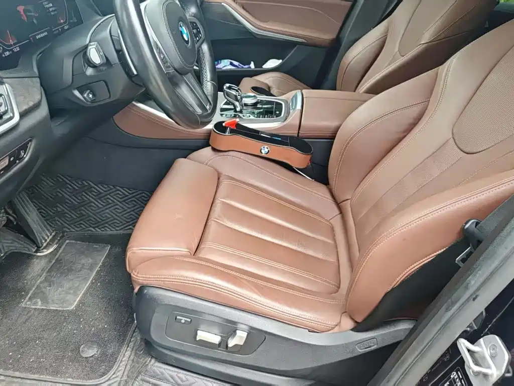 BMW X5 (Import) — фото 8
