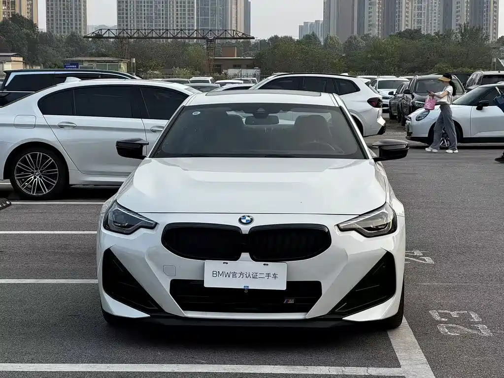 BMW M240i — фото 7