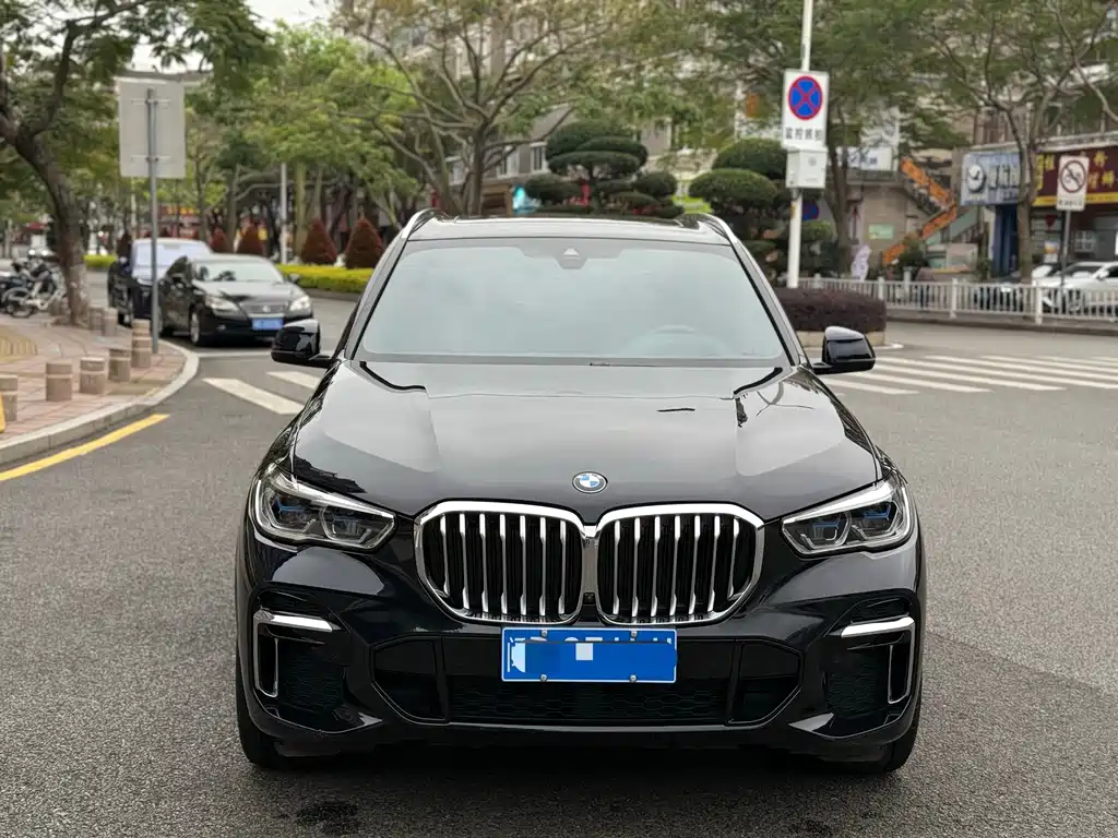 BMW X5 — фото 2