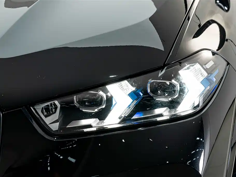 BMW X5 — фото 4