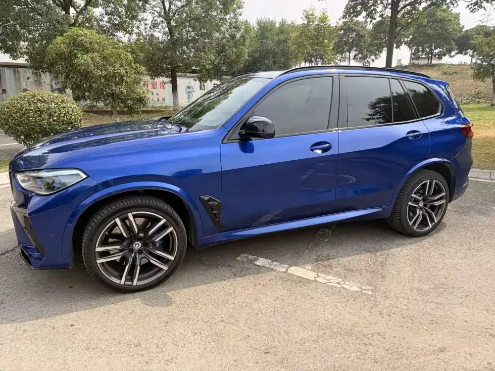BMW X5 M — фото 9