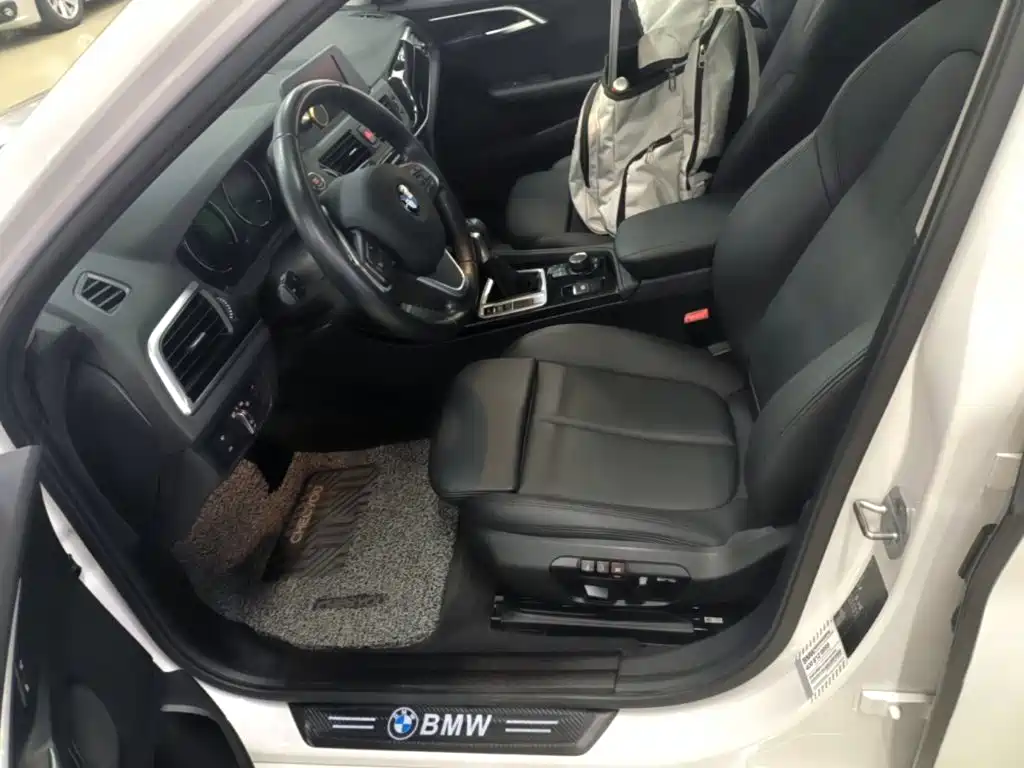 BMW 1 Series — фото 15
