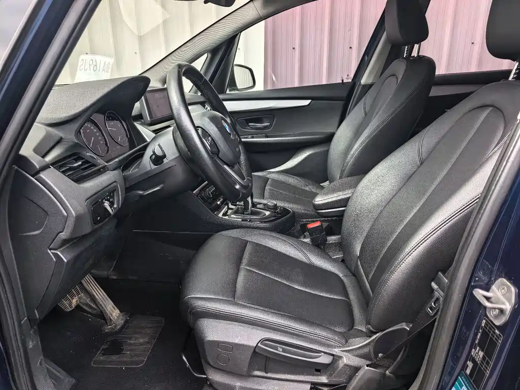 BMW 2 Series Gran Tourer — фото 6