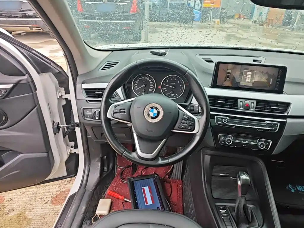BMW X1 — фото 11