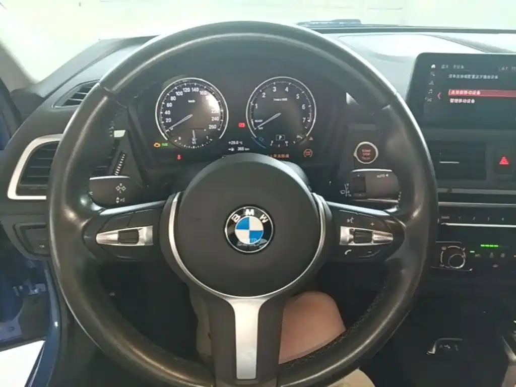 BMW 1 Series — фото 11