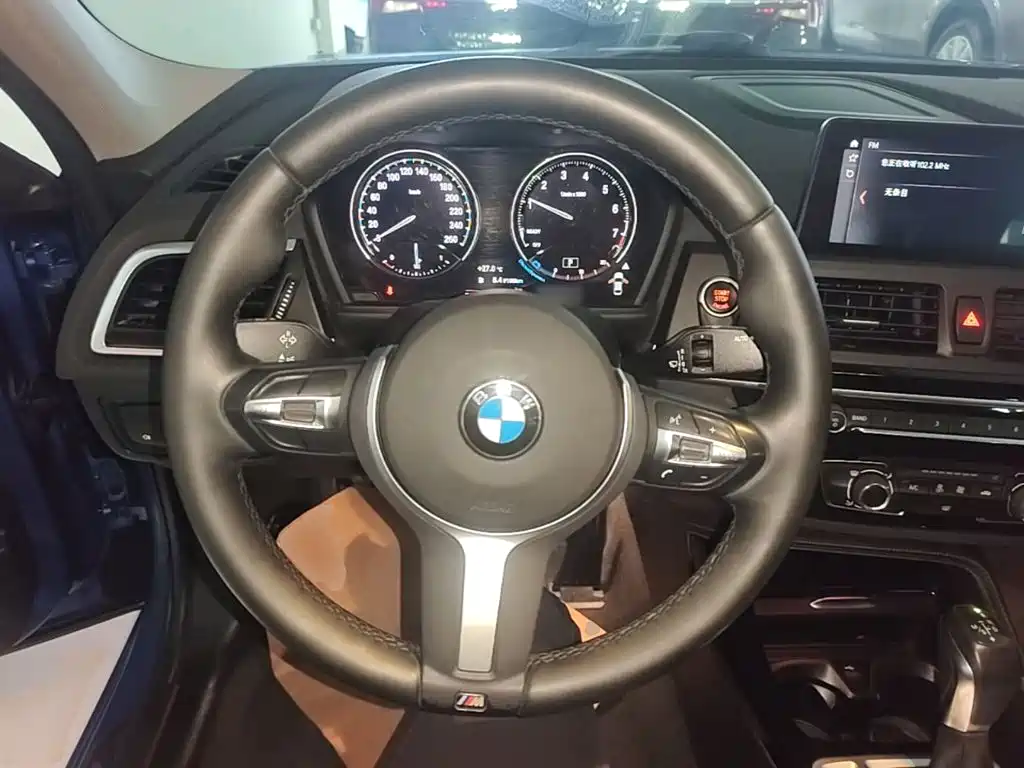 BMW 1 Series — фото 11