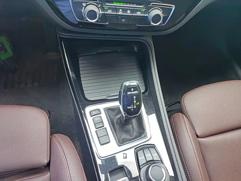 BMW 1 Series — фото 10