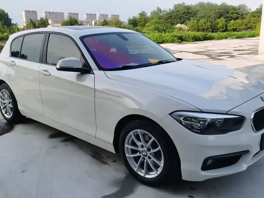 BMW 1 Series (Import) — фото 3