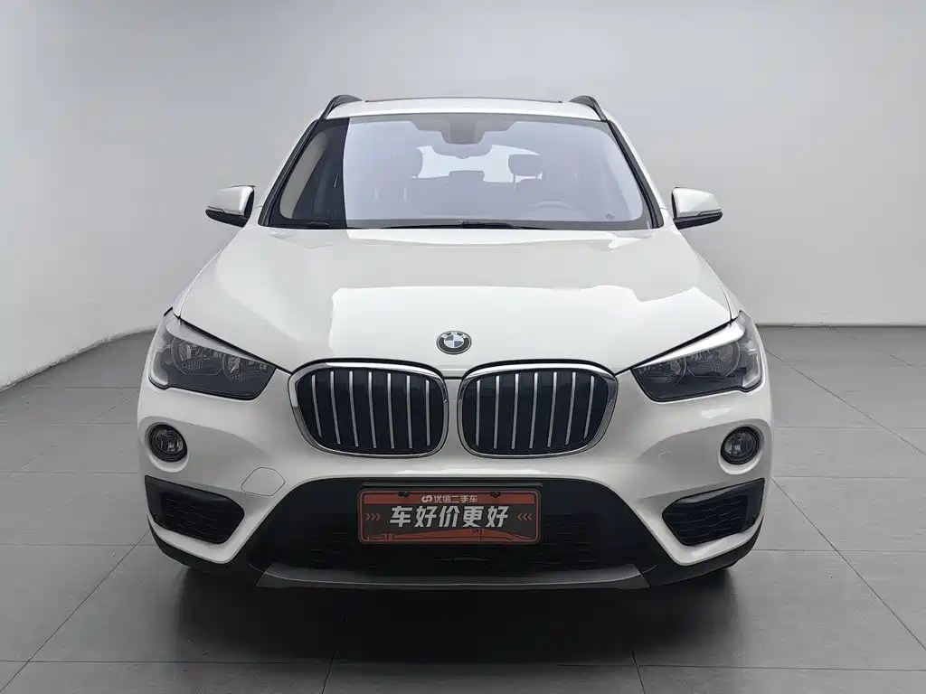 BMW X1 — фото 3