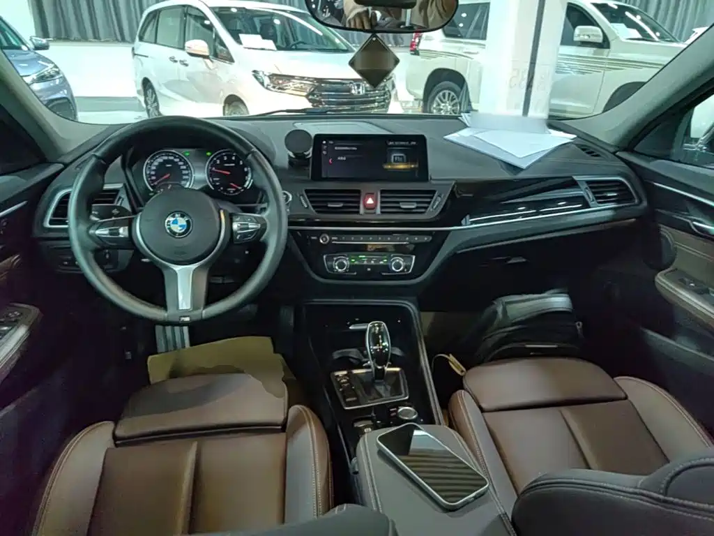 BMW 1 Series — фото 10