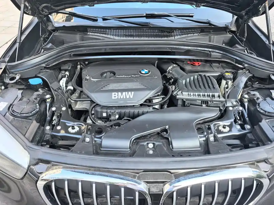 BMW X1 — фото 10