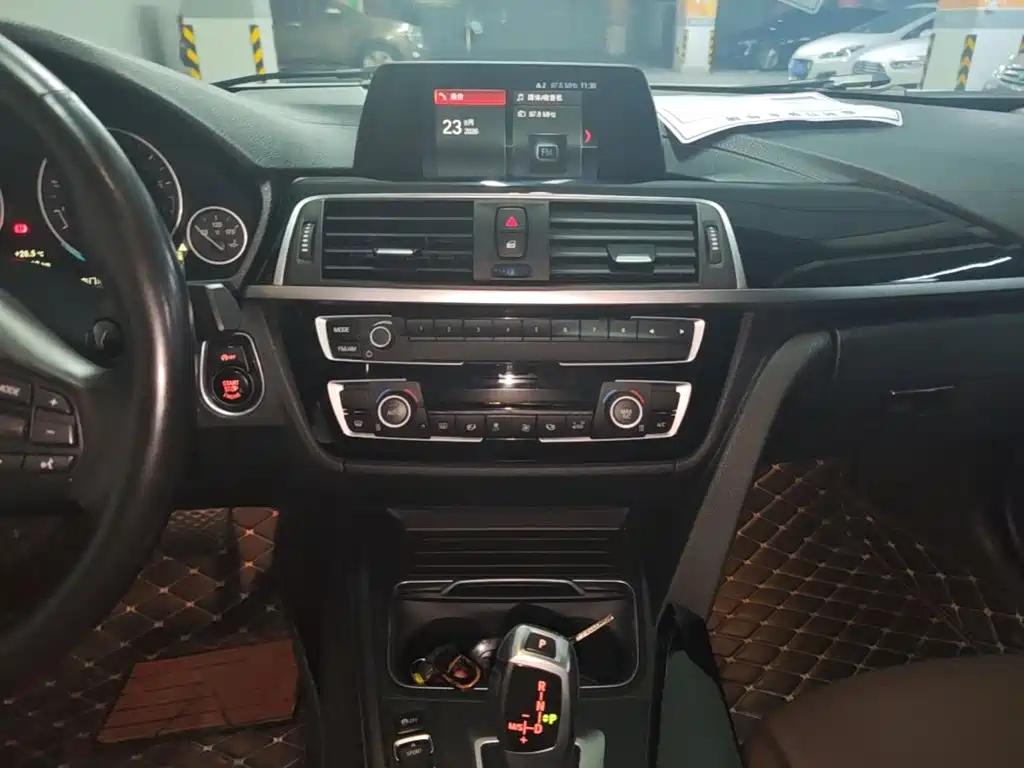 BMW 3 Series — фото 13