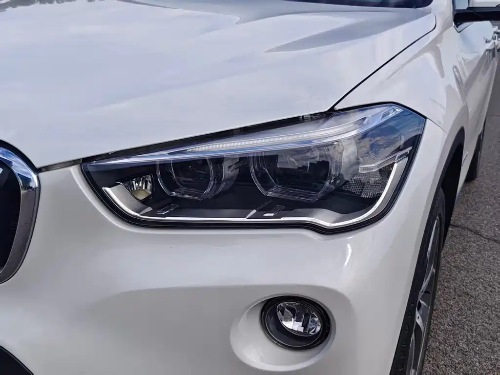 BMW X1 — фото 3