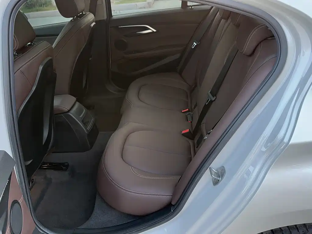 BMW 1 Series — фото 14