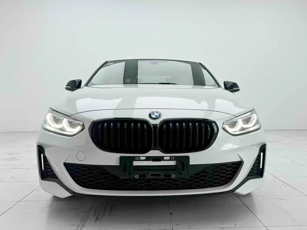BMW 1 Series — фото 2