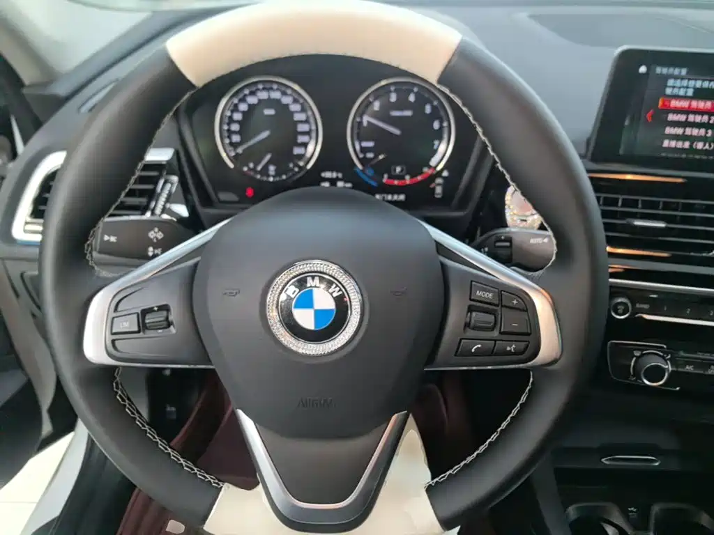 BMW 1 Series — фото 11
