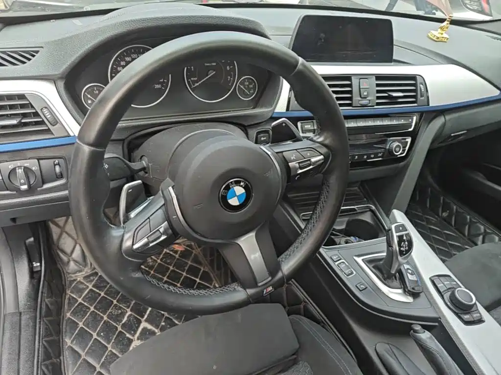 BMW 3 Series — фото 11