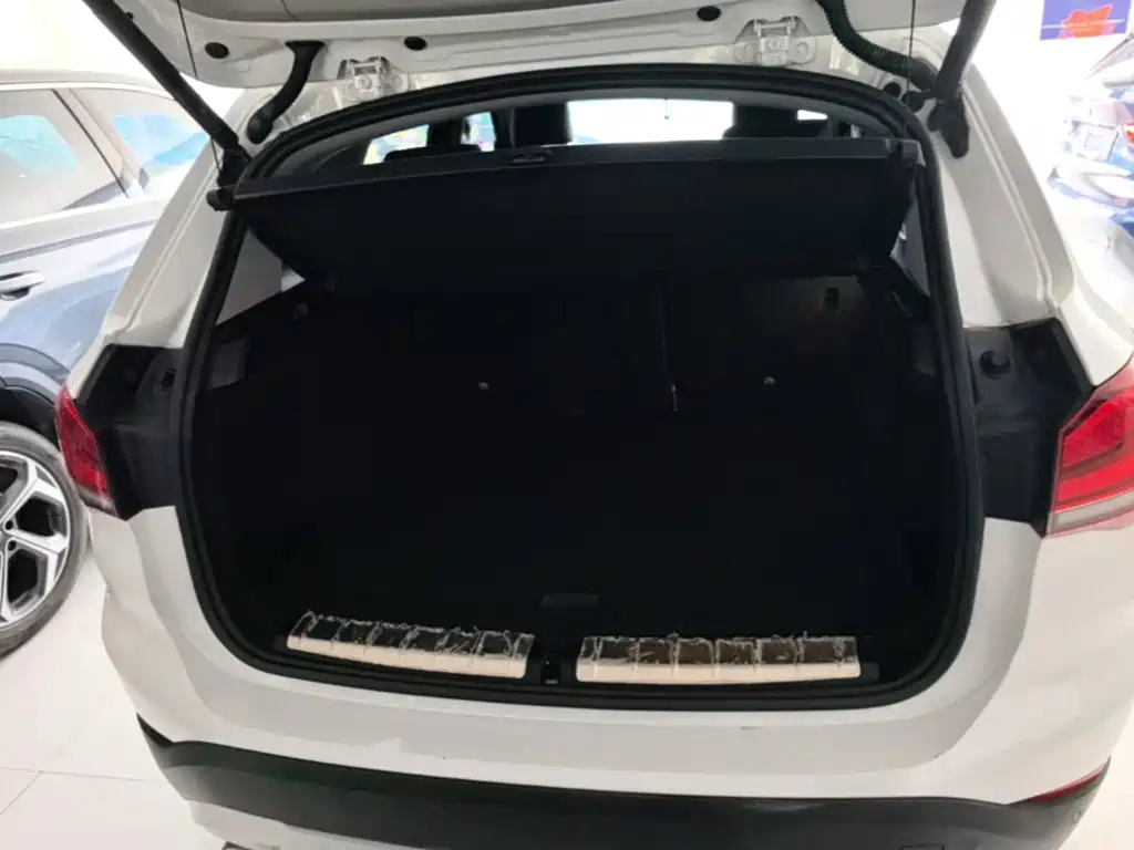 BMW X1 — фото 15