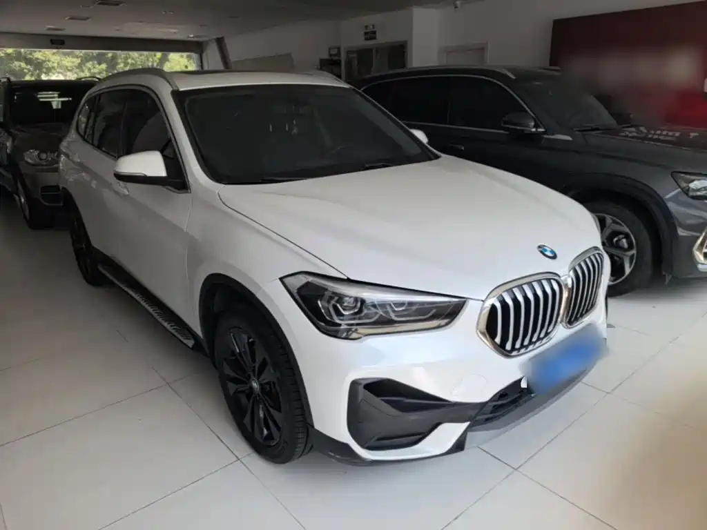 BMW X1 — фото 22