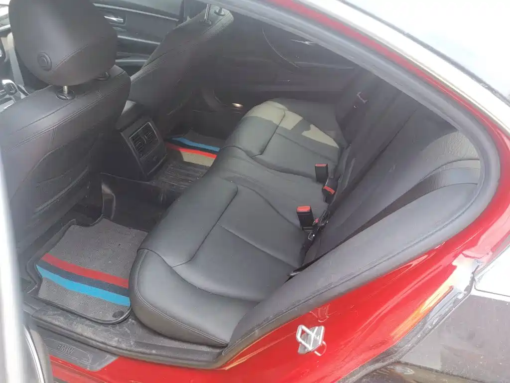 BMW 3 Series — фото 14