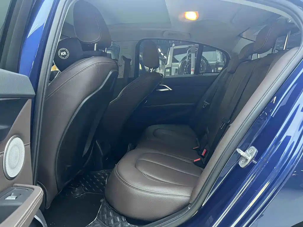 BMW 1 Series — фото 13