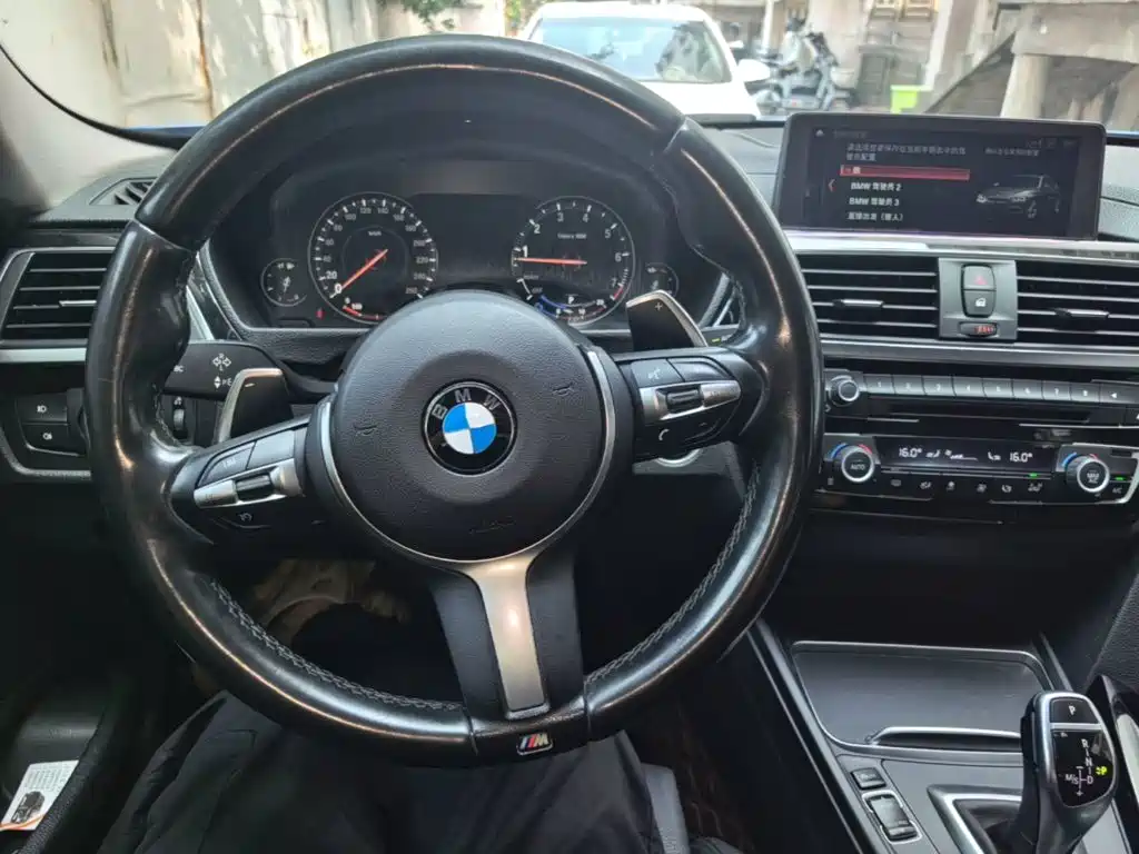 BMW 3 Series — фото 10