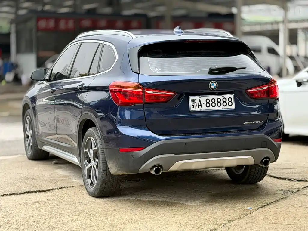 BMW X1 — фото 4
