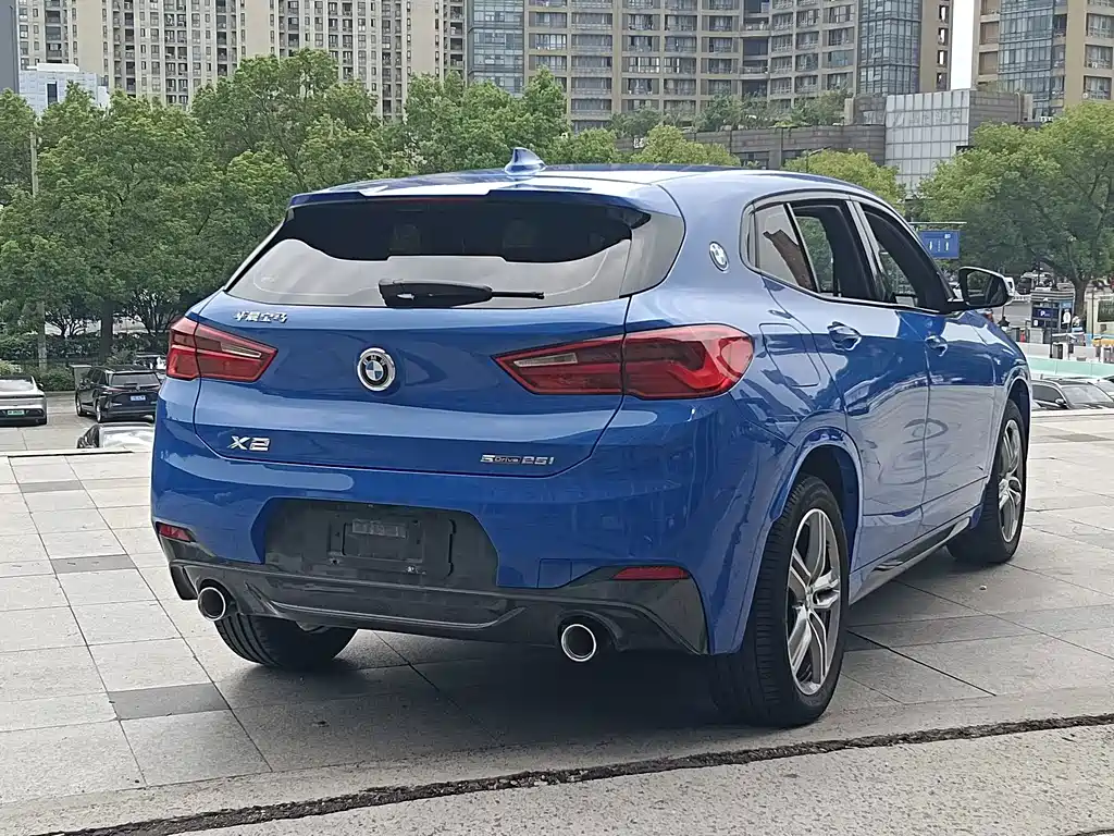 BMW X2 — фото 8