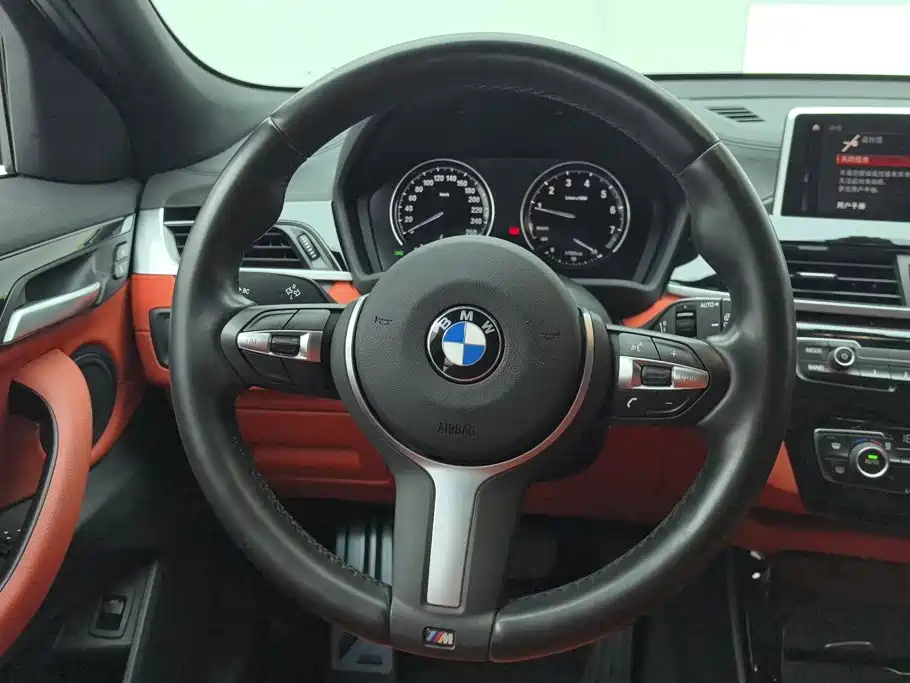 BMW X2 — фото 15