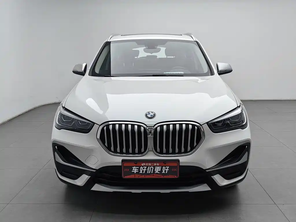 BMW X1 — фото 3