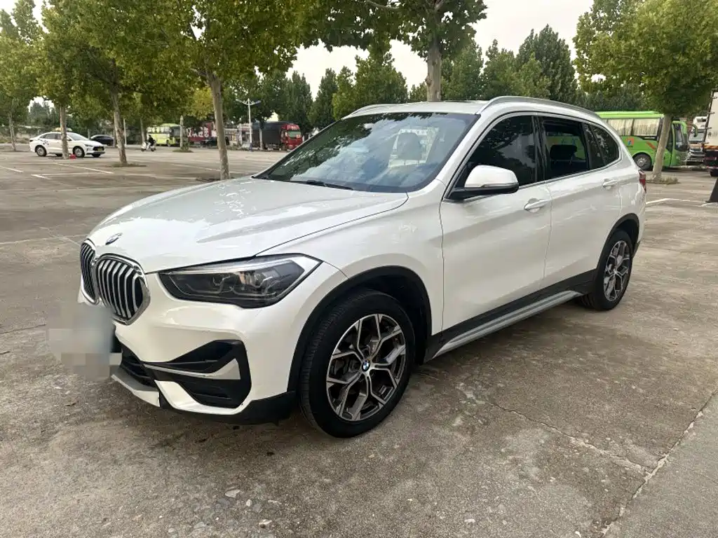 BMW X1 — фото 2