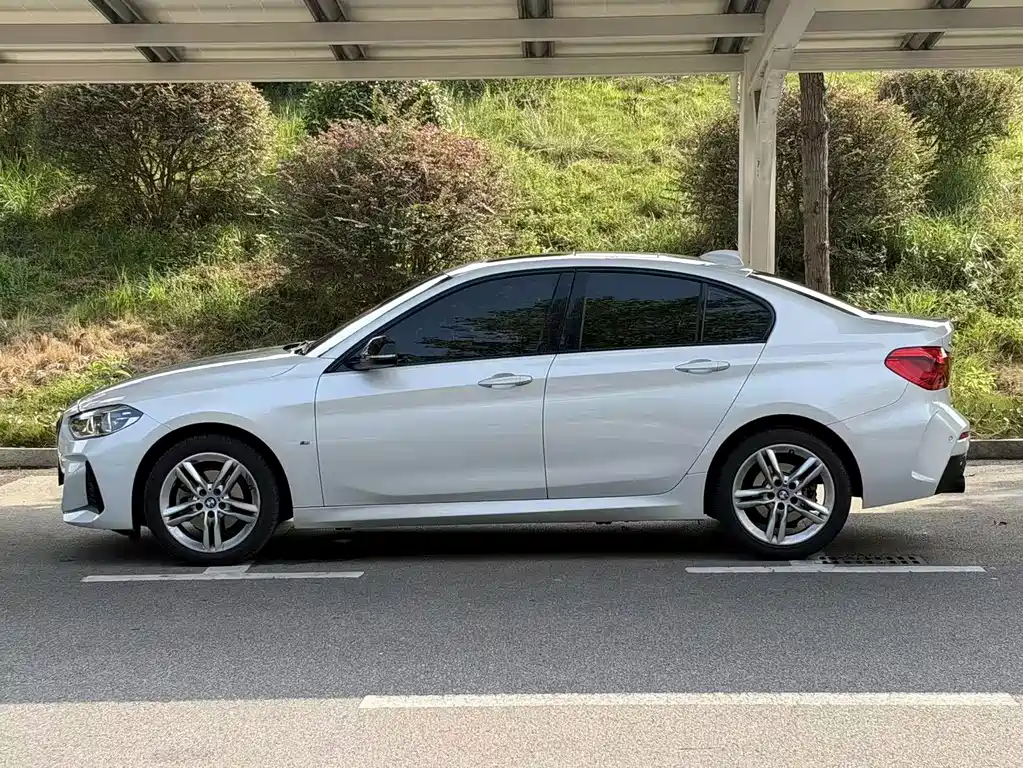 BMW 1 Series — фото 2
