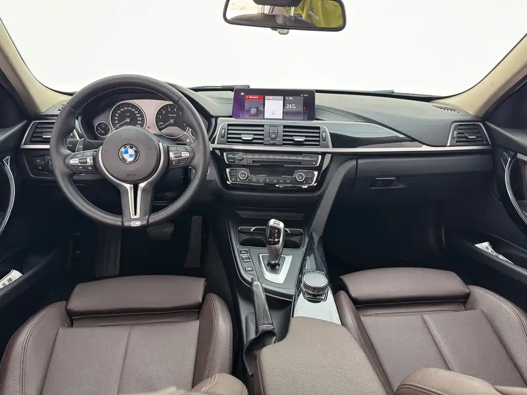 BMW 3 Series — фото 11