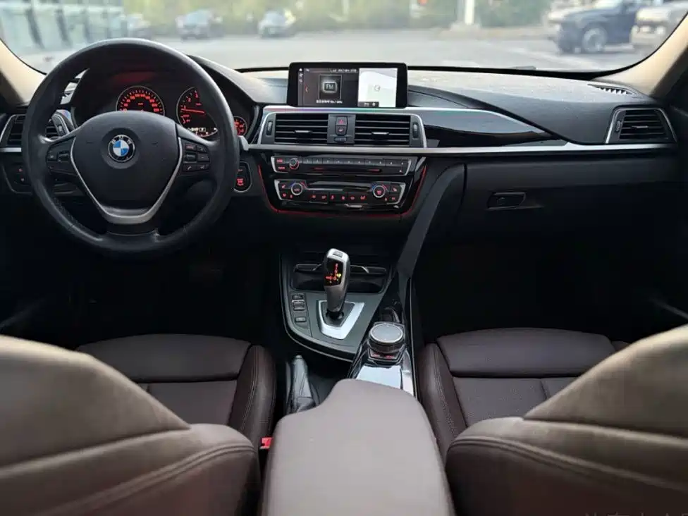BMW 3 Series — фото 4