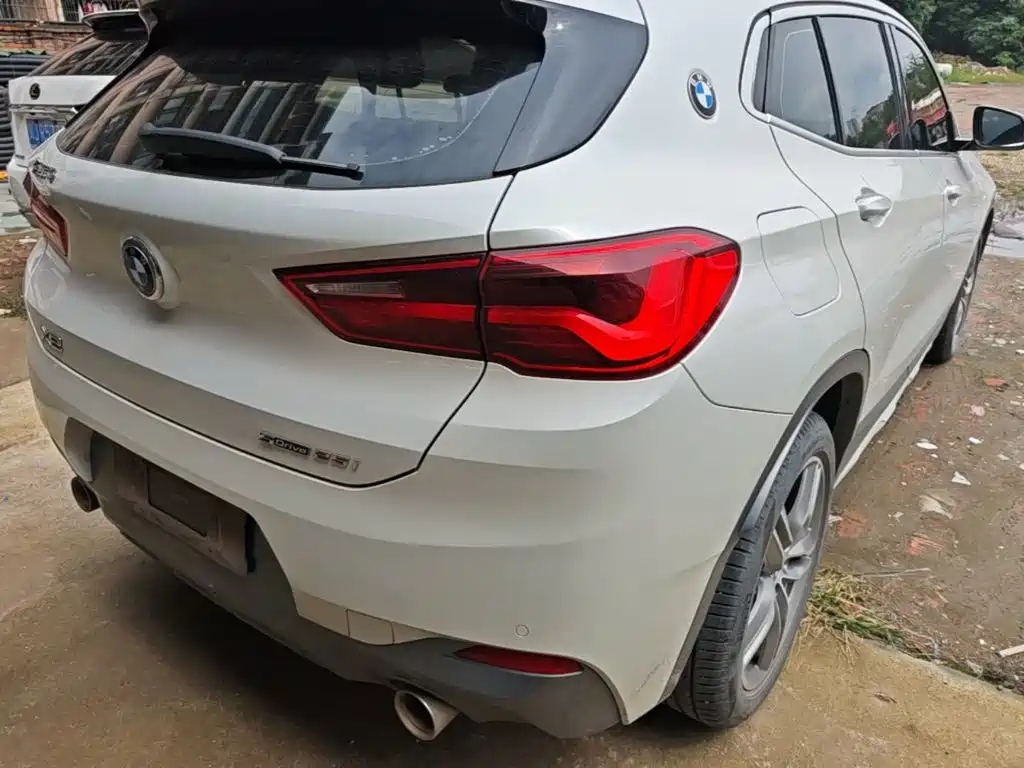 BMW X2 — фото 8