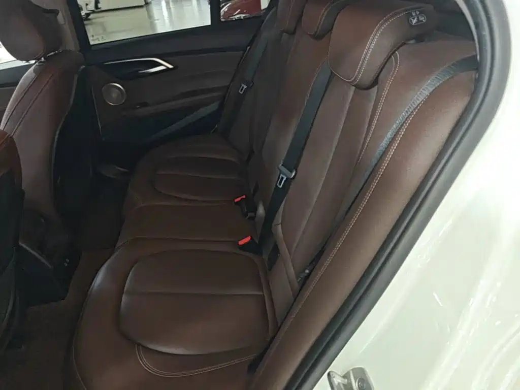 BMW 1 Series — фото 17