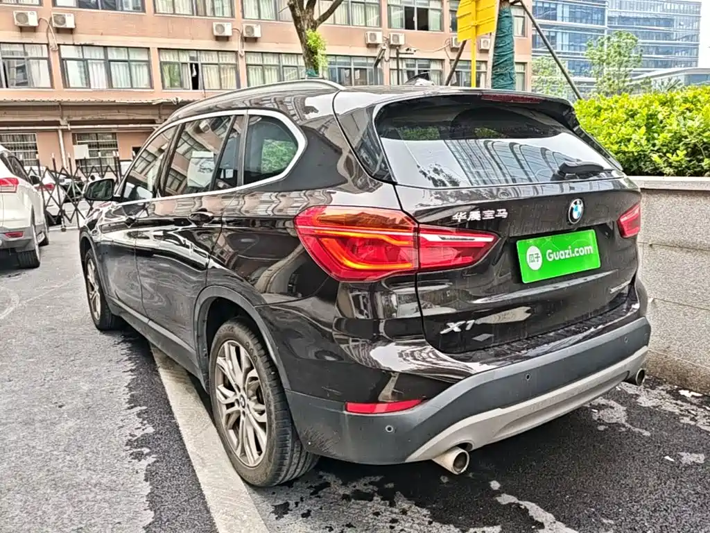 BMW X1 — фото 23