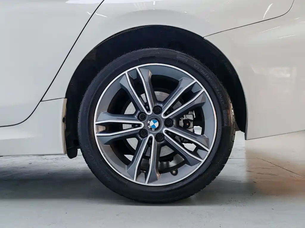 BMW 1 Series — фото 14
