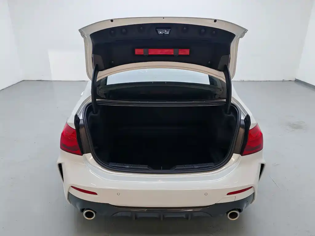 BMW 1 Series — фото 15