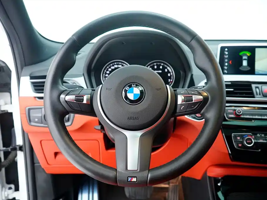 BMW X2 — фото 13