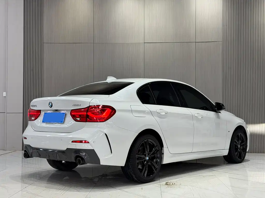 BMW 1 Series — фото 5