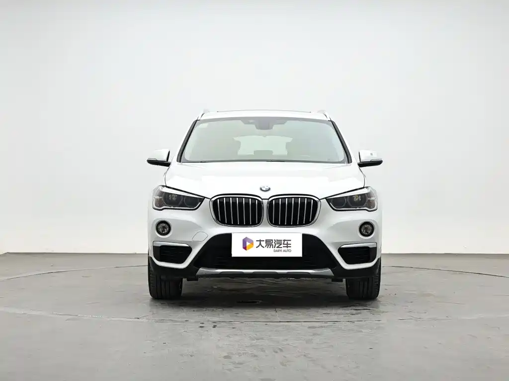 BMW X1 — фото 2