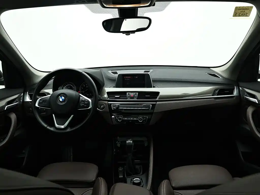 BMW X1 — фото 14