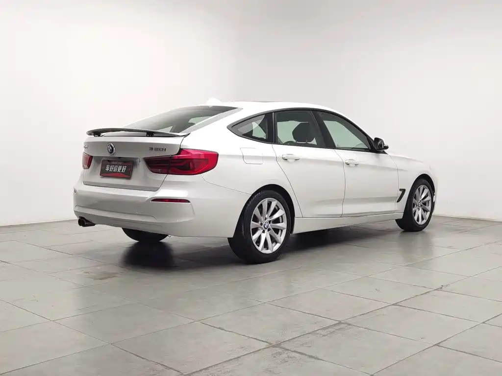 BMW 3 Series GT — фото 2