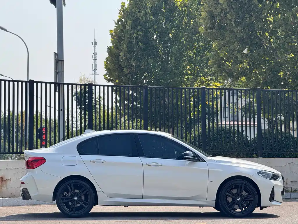 BMW 1 Series — фото 9