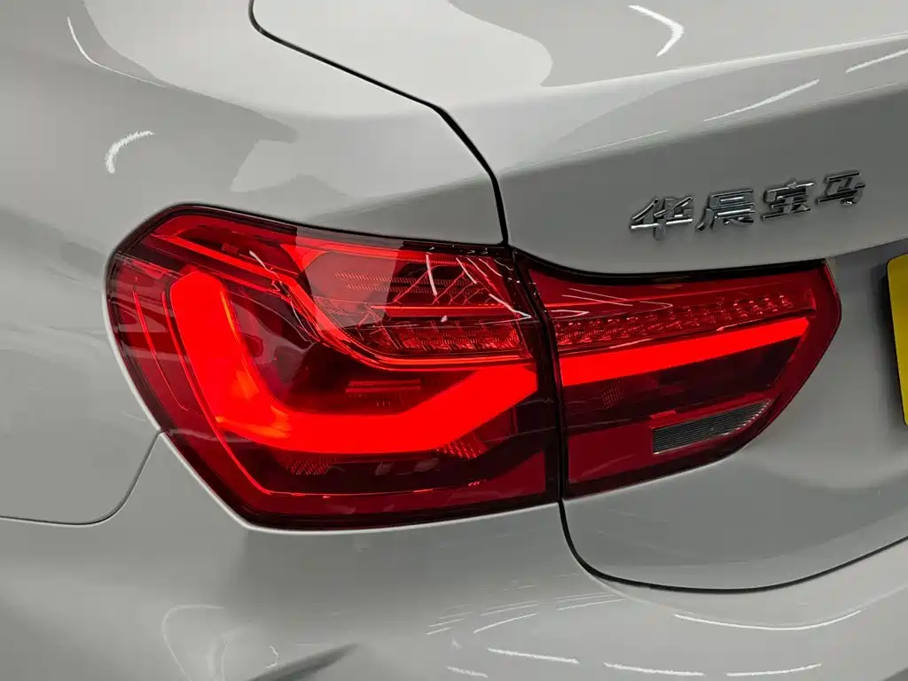 BMW 1 Series — фото 10