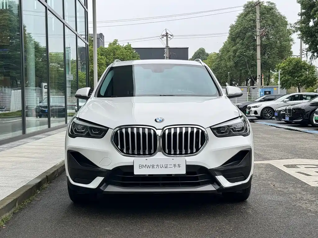 BMW X1 — фото 2
