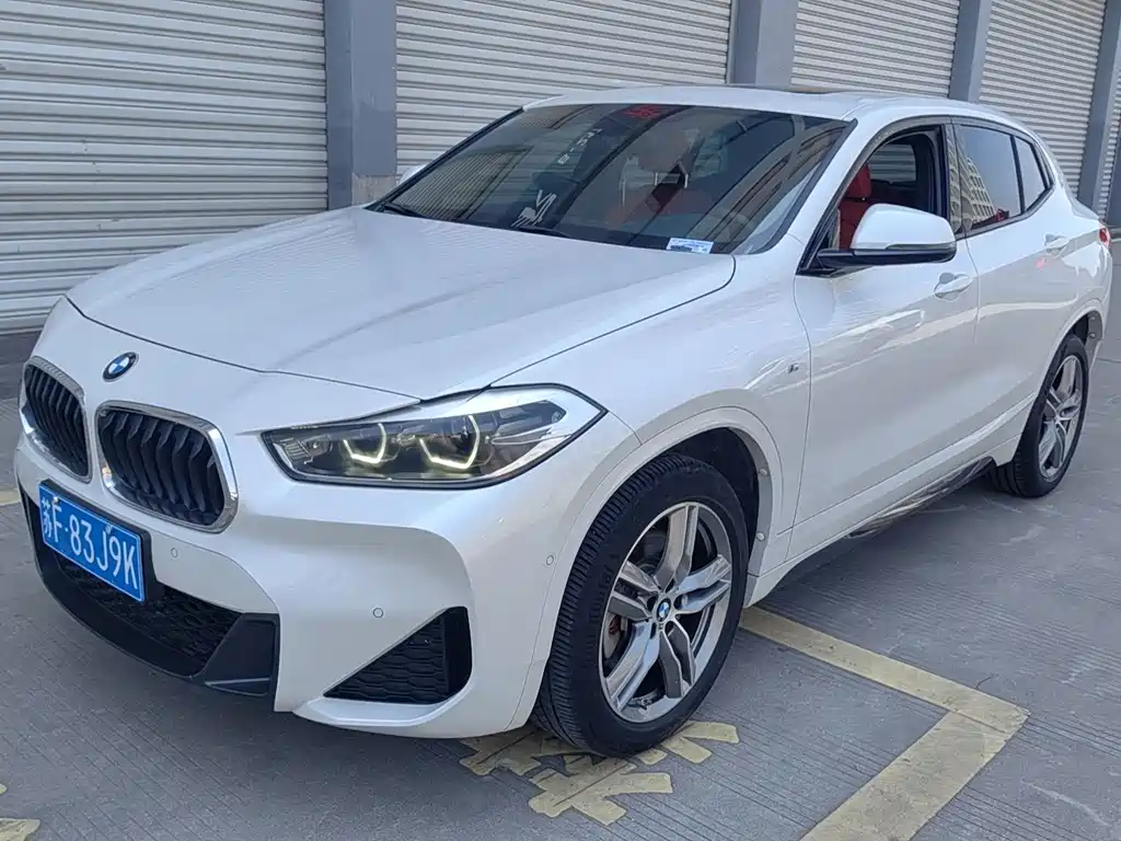 BMW X2